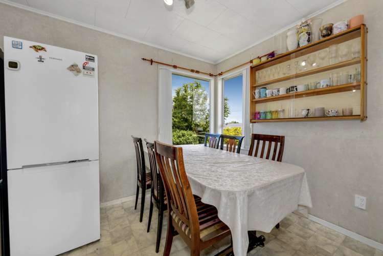 35 Matthews Road Flat Bush_10