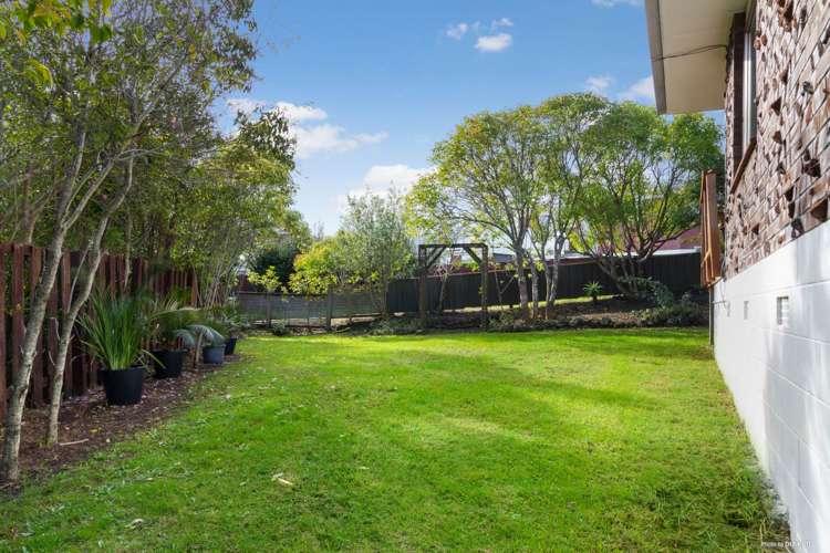 2/38 Kirrie Avenue Te Atatu South_15