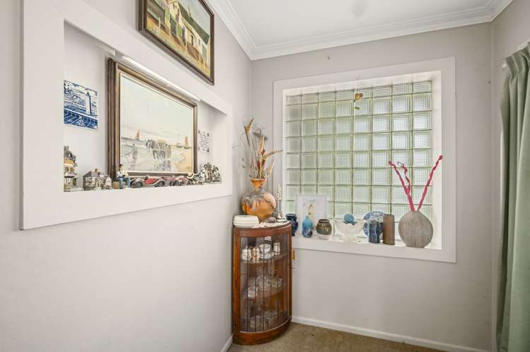 7 Robinson Avenue Holdens Bay_10