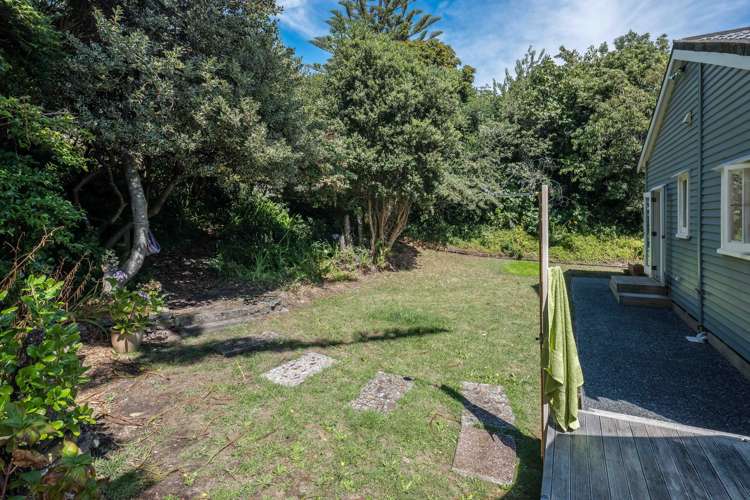 24 Queens Road Waikanae Beach_17