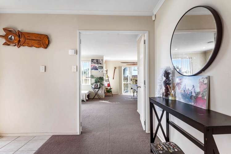 61 Aspiring Avenue Flat Bush_23
