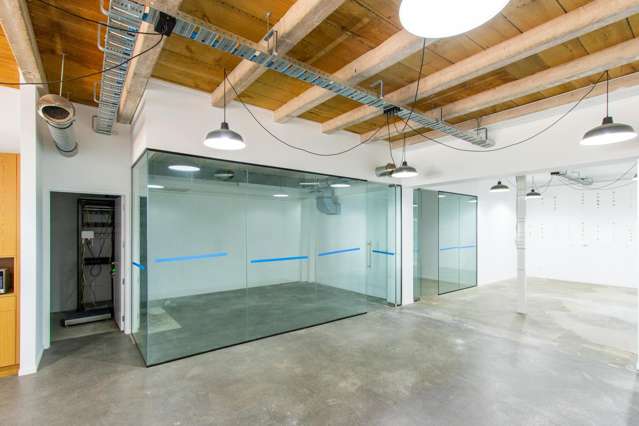 Retail 1/41-45 Clyde Road Browns Bay_3