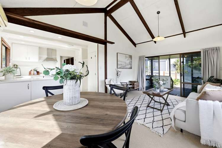 2A Westwood Street Bellevue_9