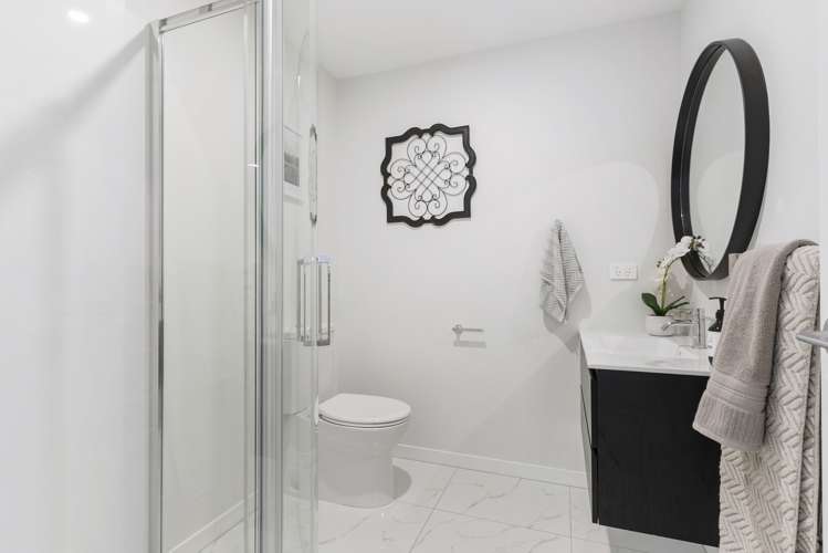 13 Te Aparangi Crescent Papakura_17