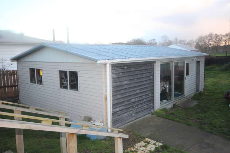 80 Great South Road Huntly_8