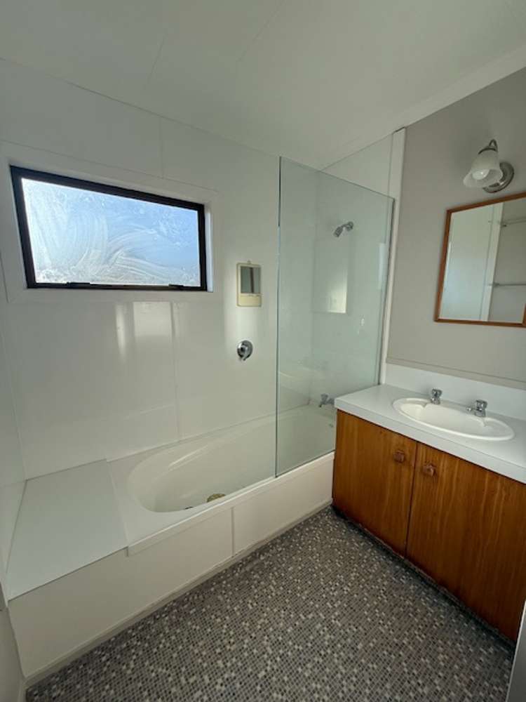 14 Dunn Street Egmont Village_8