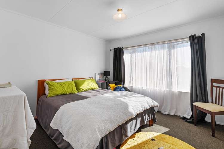 12 Cypress Place Owhata_7