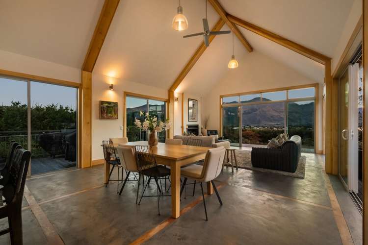 1 Peak View Ridge Wanaka_9