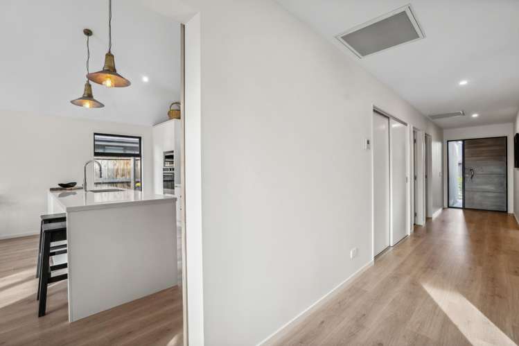 16 Leicester Street Jacks Point_20