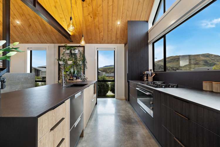 85 Jack Hanley Drive Jacks Point_7