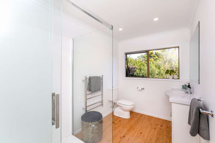 15 Pararewa Drive Whalers Gate_20