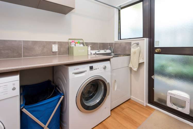 38b Uxbridge Road Mellons Bay_6