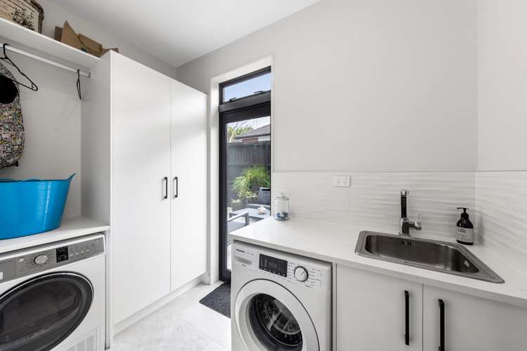 14 Peet Avenue Royal Oak_20