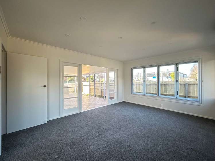 178 Lincoln Road Henderson_8