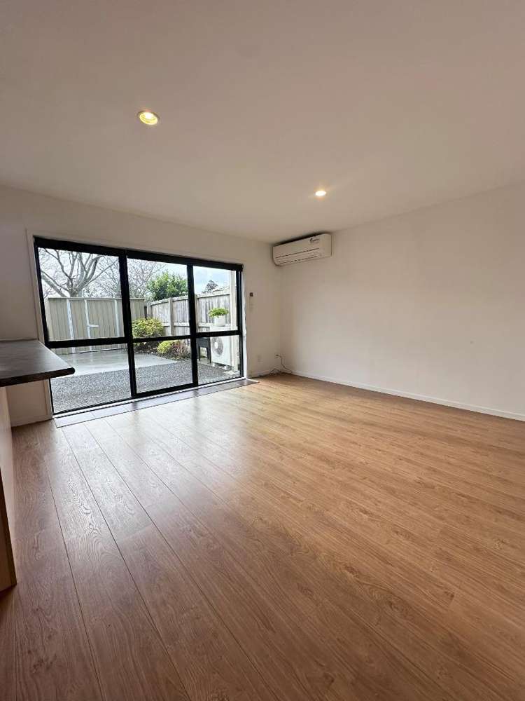 2/18 Yang Place Papakura_5