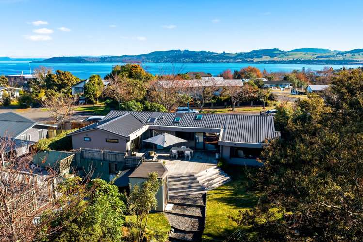 11 Armstrong Grove_0