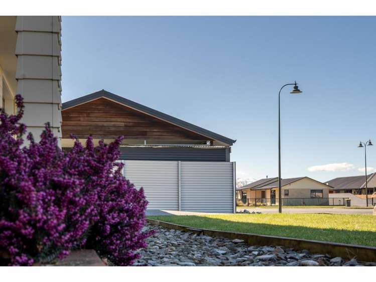 4 Lakeland Avenue Twizel_22