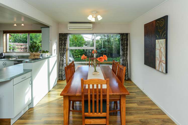 53 Upham Crescent Taradale_2