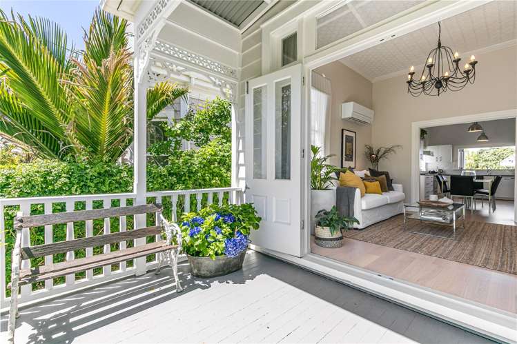 4 William Bond Street Stanley Point_1