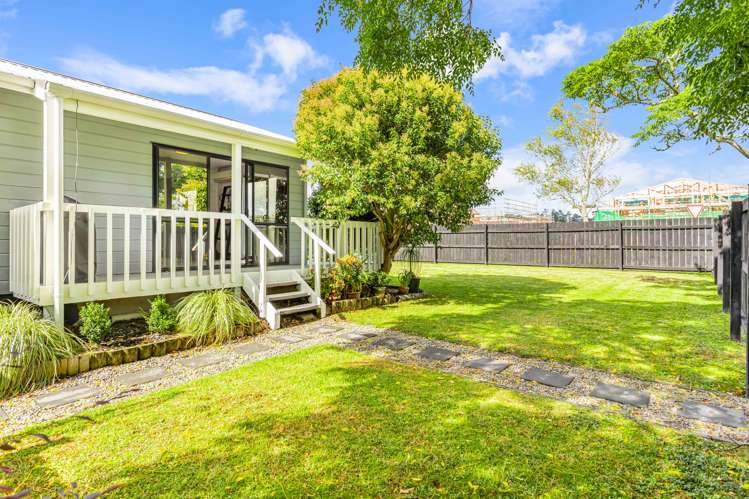 2/1 Redlands Grove Swanson_15