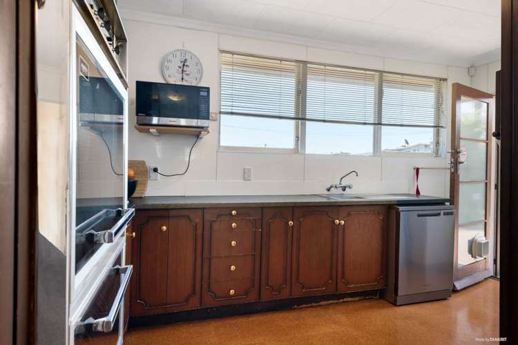 48 Parry Road Mount Wellington_16