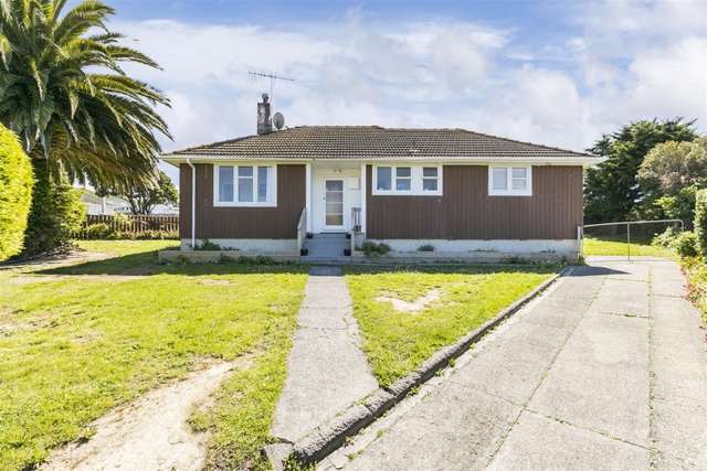 4 Paenui Street Titahi Bay_1