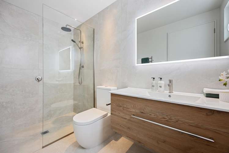 12 Perehia Mews Marshland_13