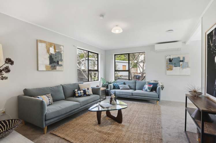 15 Panzic Place Glen Eden_5