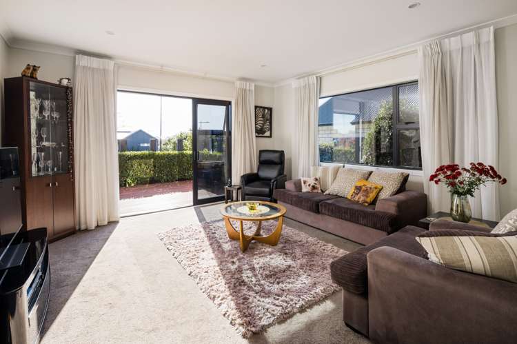 54 Norfolk Drive Cambridge_10