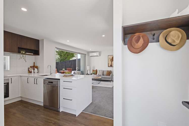 1/33 Frederick Street Waltham_8