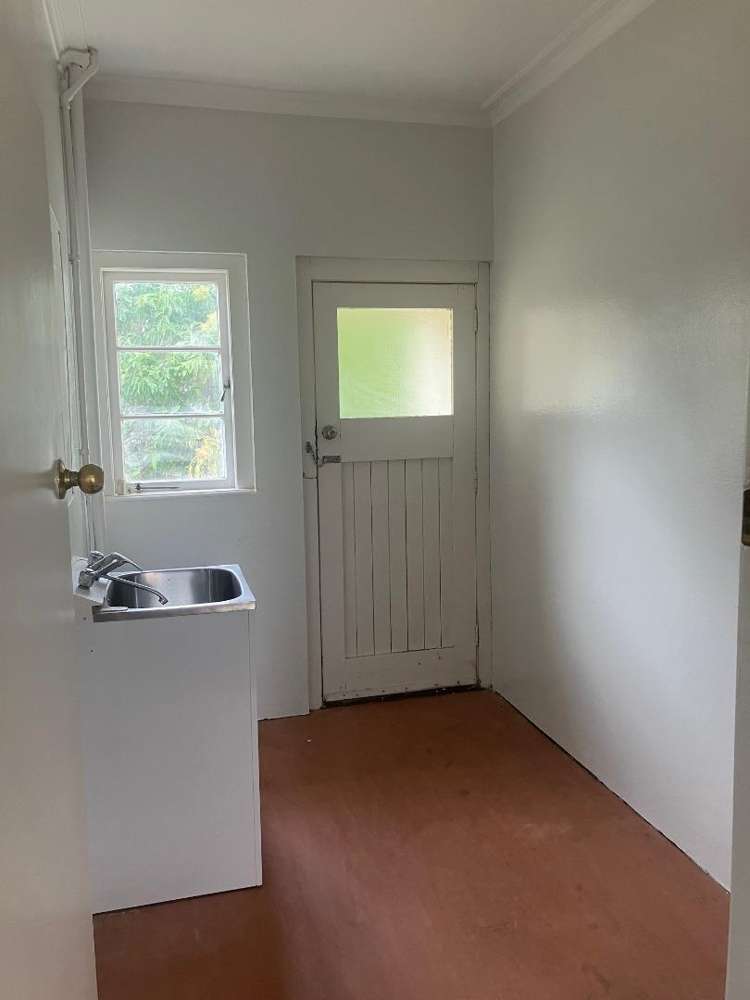 12 Masters Avenue 1076_8