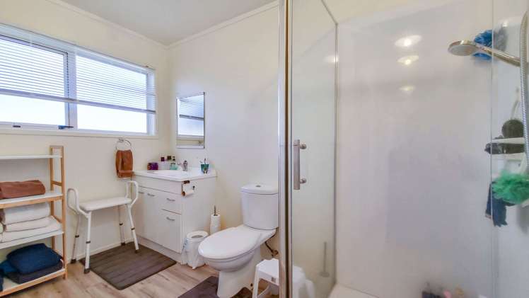 18a Monokia Street Fairy Springs_11