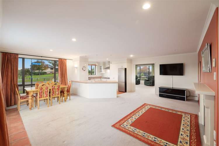 29 Putake Drive Parklands_5