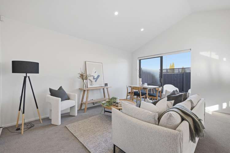 1/2 Evatt Street 1464_9