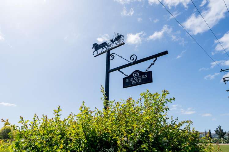 65 School Road North North Taieri_49