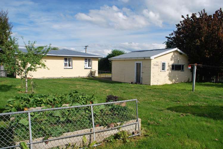 33 Moana Crescent Te Anau_21