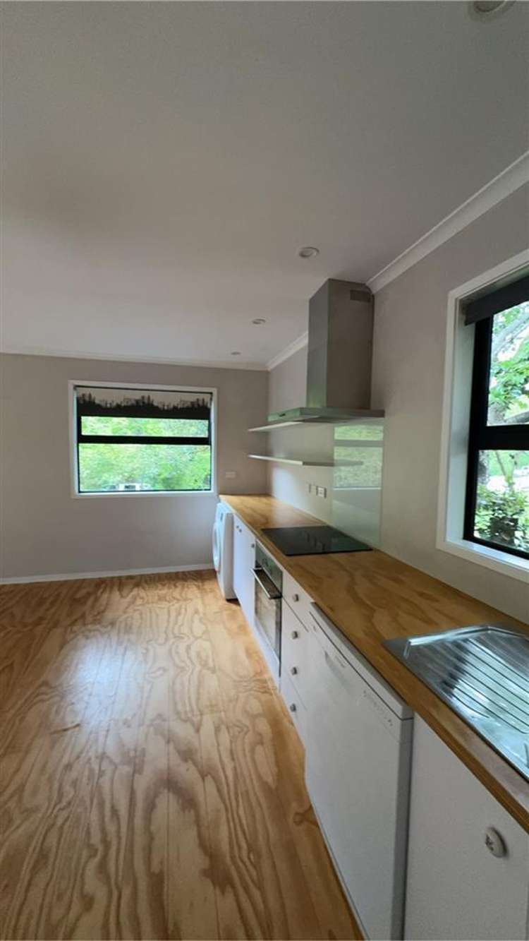 2 Ebrington Place Strandon_3