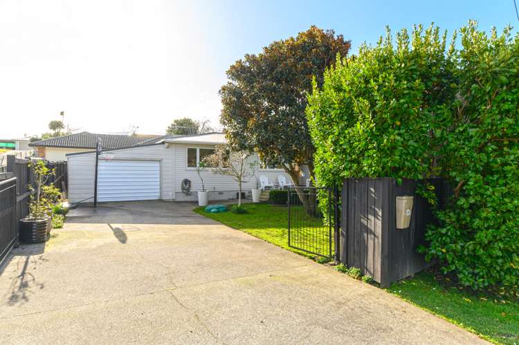 16 Gills Avenue Papakura_14