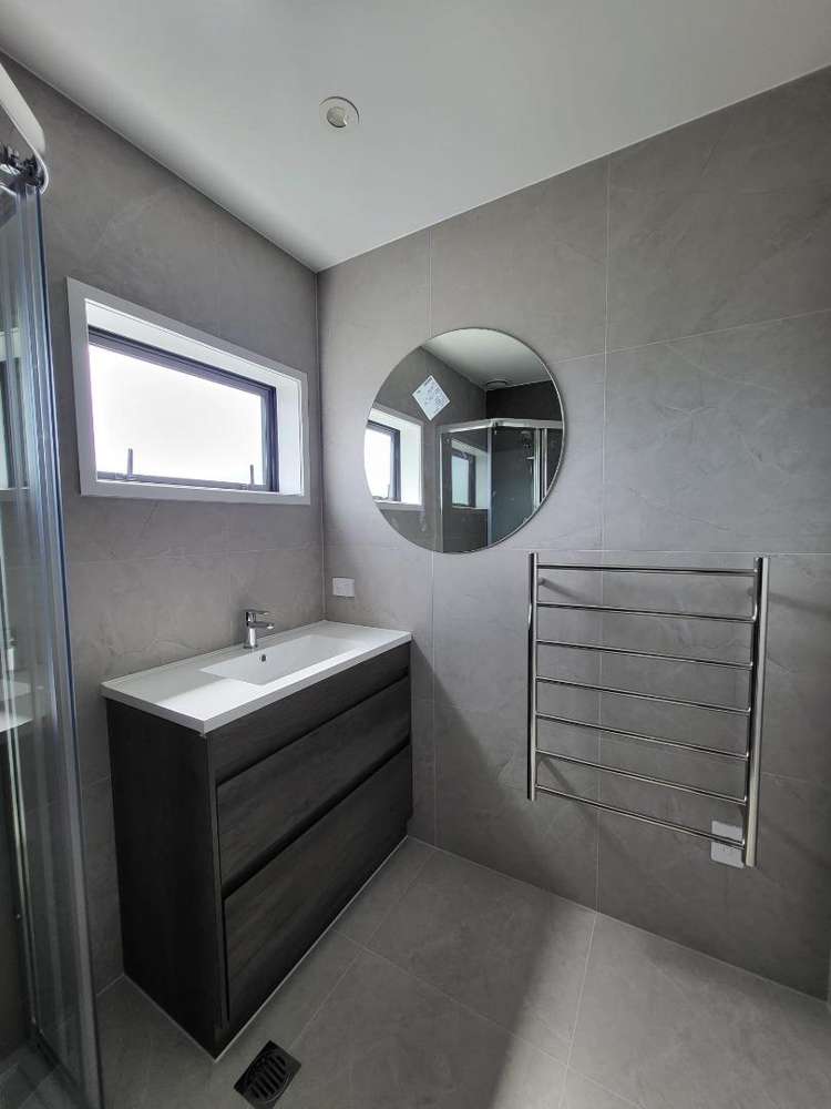 202/3 Newelm Lane Flat Bush_7