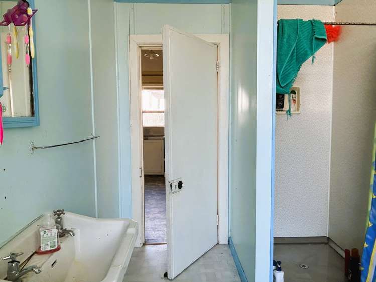 17 Motupipi Street Takaka_15