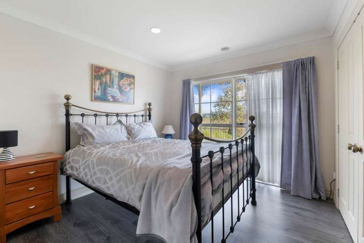 166 Lakeside Drive Orewa_10