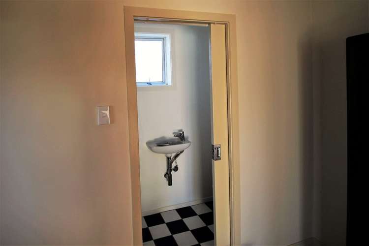 107 Centennial Avenue Alexandra_14