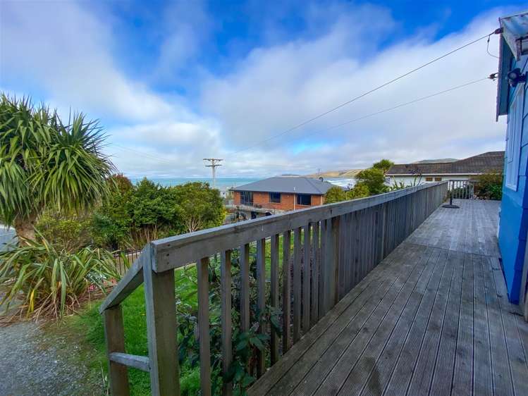 38 Esplanade Kaka Point_7