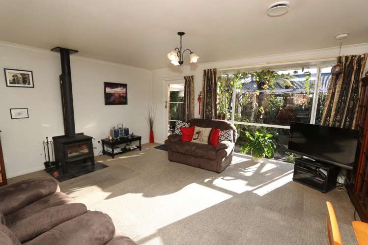 39 Davis Crescent Netherby_4