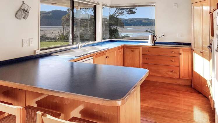 175 Durrant Drive Whangamata_10