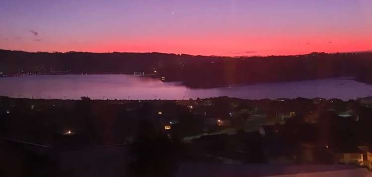 8 Moray Place Papakowhai_21