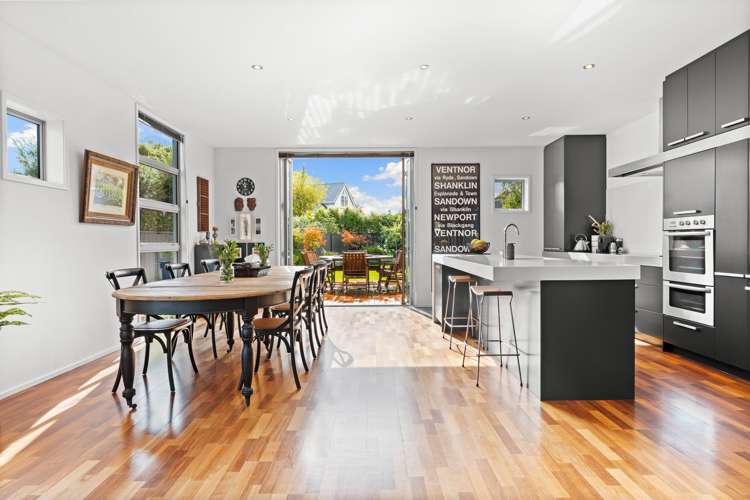 5 Irwin Logan Drive Mosgiel_2