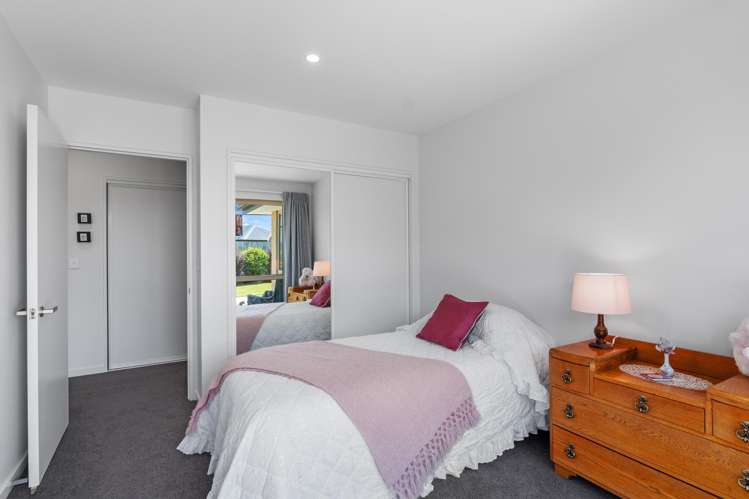 11 William Hyde Place Darfield_13