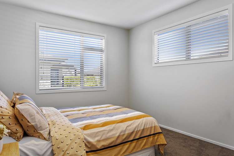 19 Noumea Drive Rangatira Park_10