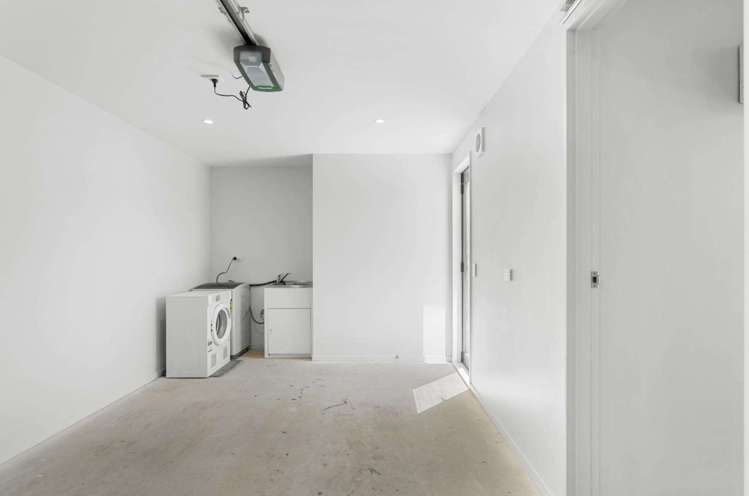 2/58 Division Street Riccarton_5